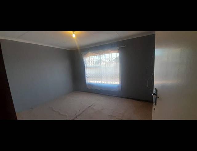 4 BEDROOM PROPERTY TO RENT IN MOLELEKI